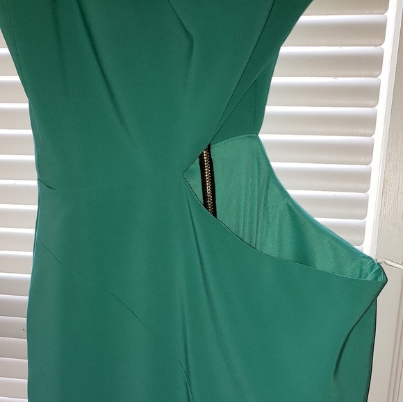 Dress - Picture 3 of 7